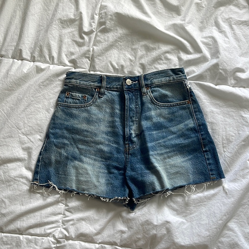 PACSUN- Ultra High Rise Vintage Jean Shorts